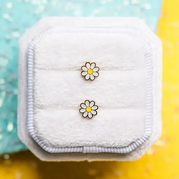 Daisy Stud Earrings