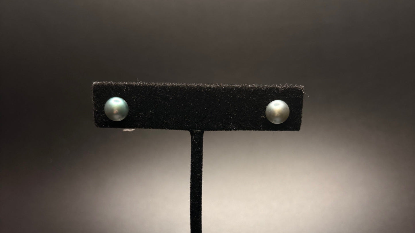 Sterling Silver Light Green Pearl Studs