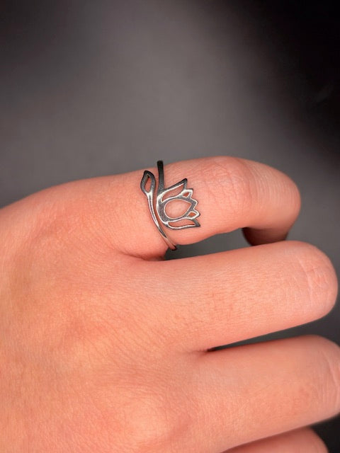 Sterling Silver Adjustable Tulip Ring