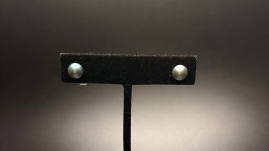 Sterling Silver Light Green Pearl Studs