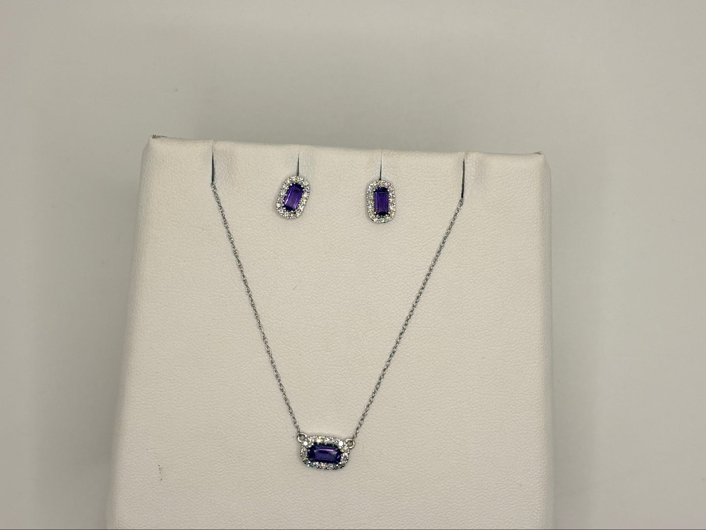 10K White Gold Genuine Amethyst Stone And Natural Diamonds Necklace and Earring Set