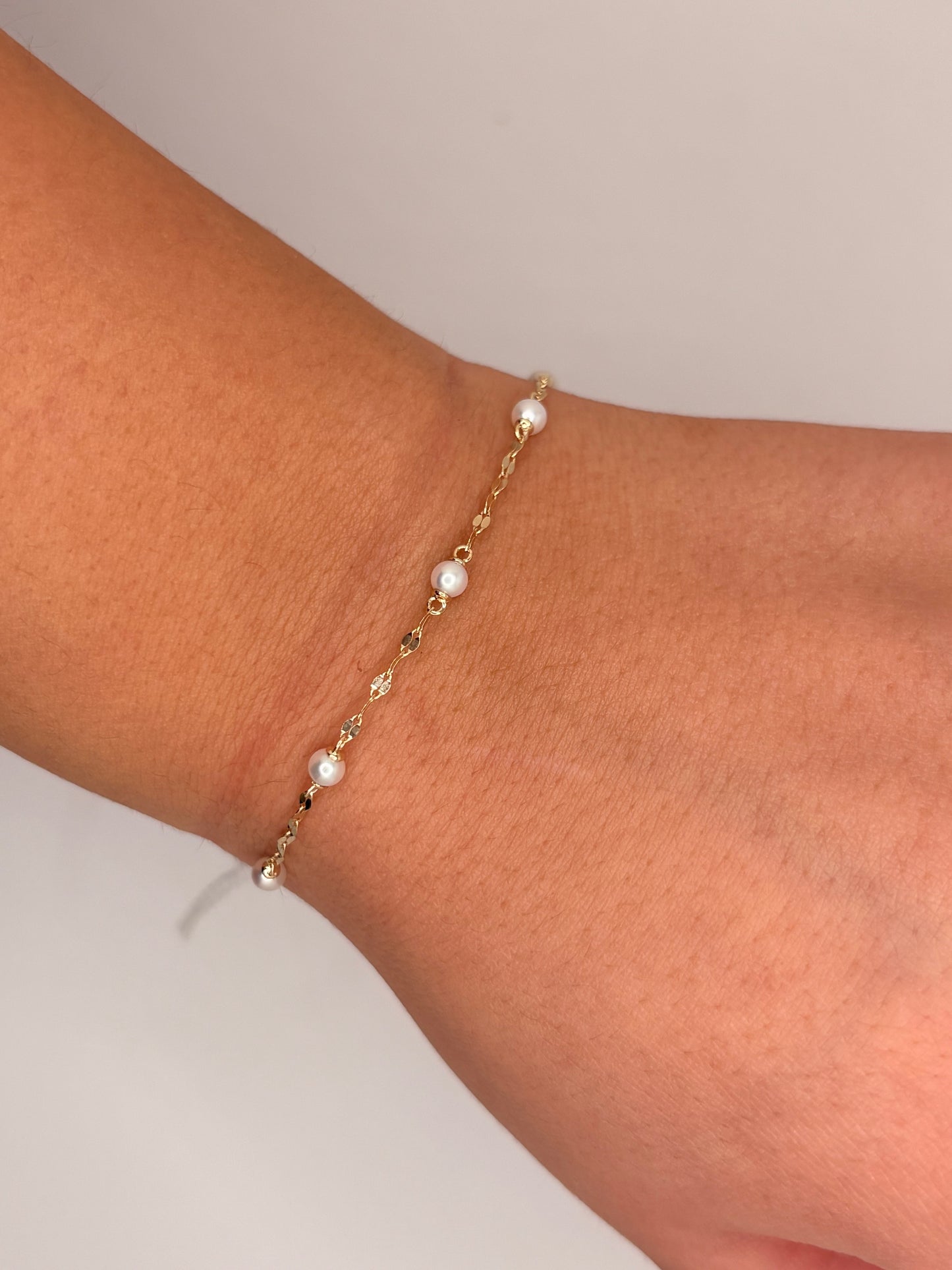 14K Yellow Gold Fresh Water Pearl Bracelet