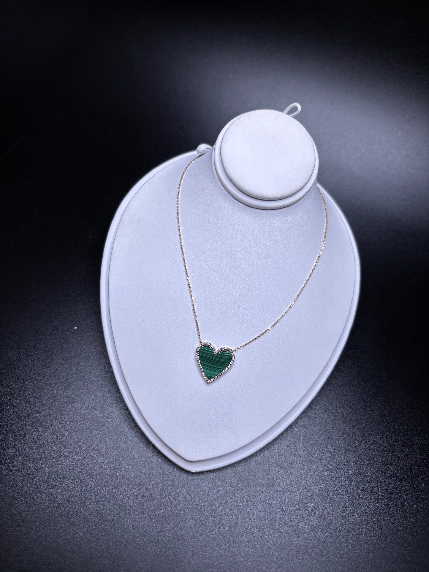 14K Yellow Gold Genuine Emerald and Natural Diamonds Heart Necklace
