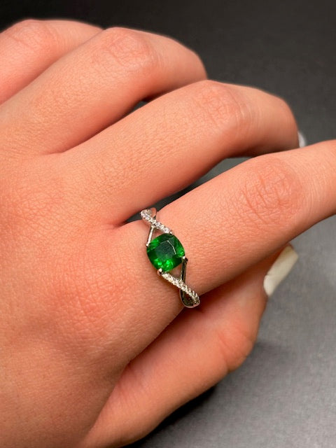 Sterling Silver Imitation Emerald Cz Ring