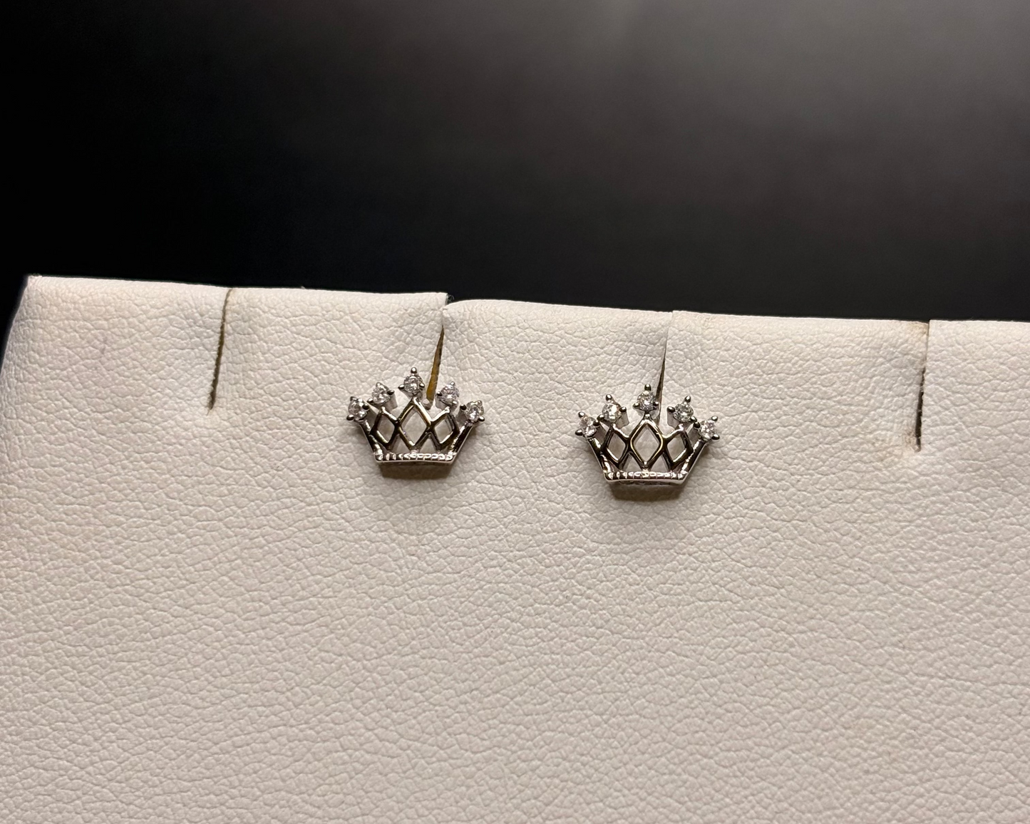 Sterling Silver Cz Crown Screw Back Studs