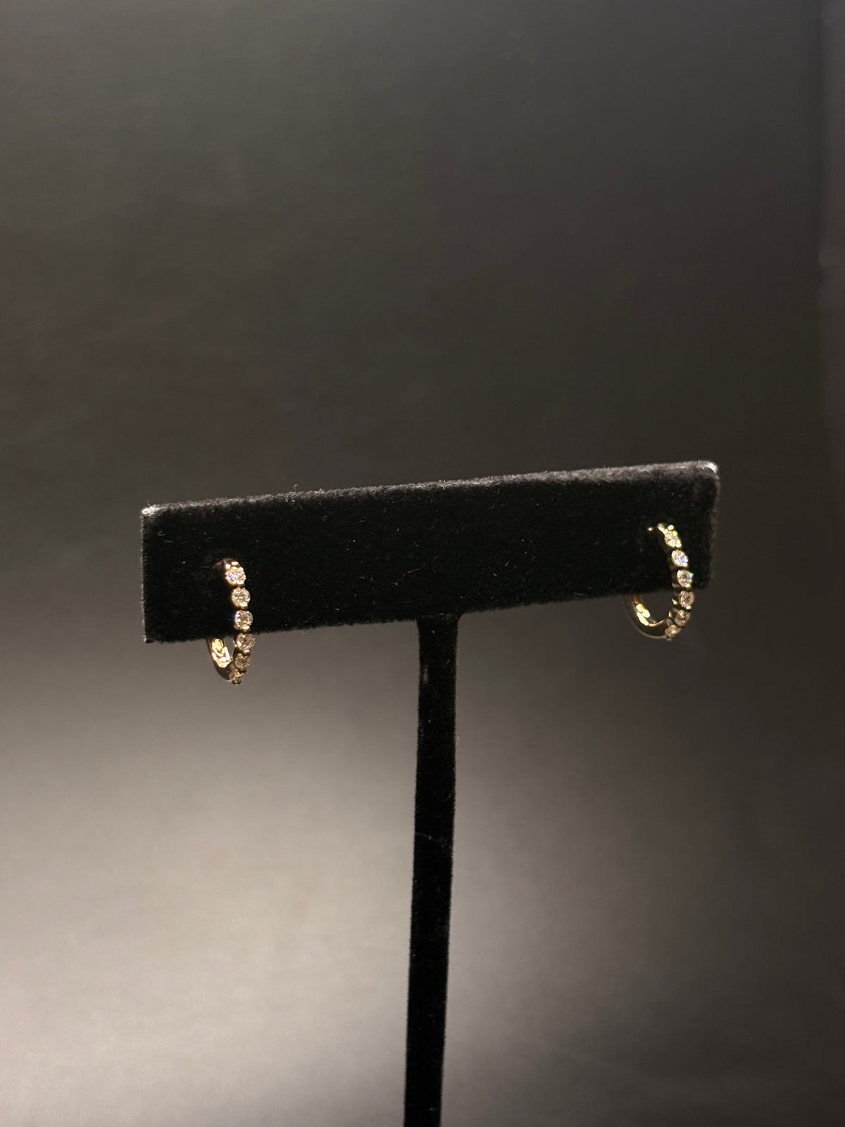 14kt Yellow Gold Natural Diamond Hoops